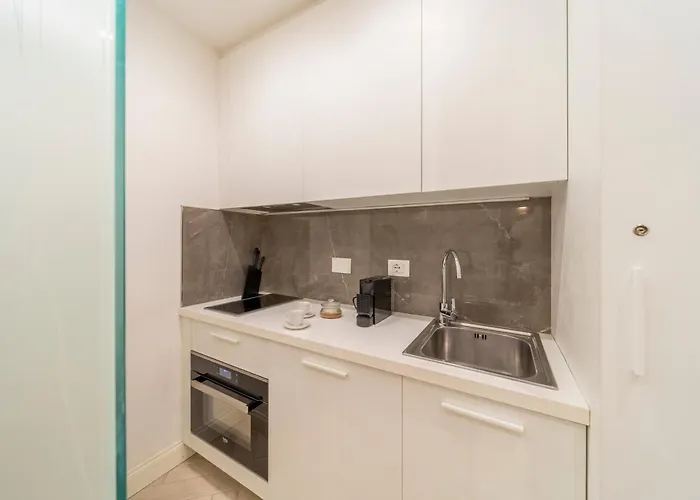 Daire Boutique - Magnolia